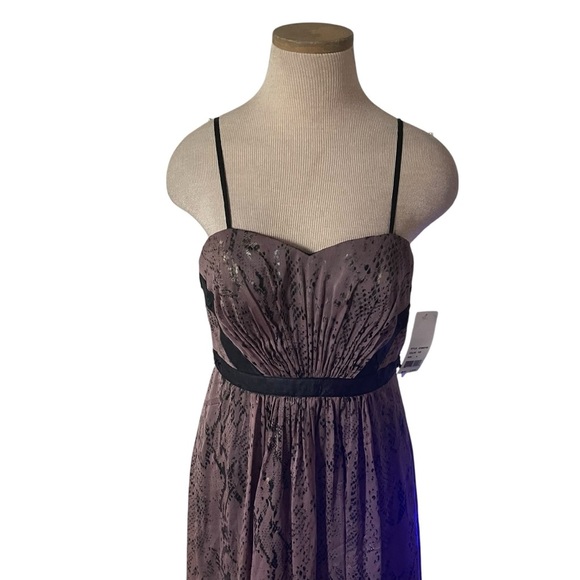 NWT Adrianna Papell Brown Snake Print Gauzy Maxi Dress Size 4 - Picture 3 of 9